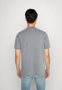 Tommy Hilfiger Camiseta básica - light grey
