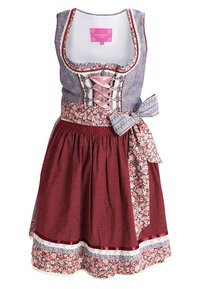 Robe dirndl avec un corsage bleu, un détail à lacets rose et une jupe rouge à pois. Des accents floraux à la taille et à l'ourlet ajoutent du contraste.