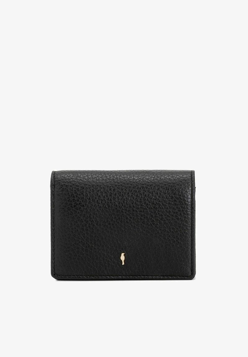 Czarny portfel z teksturowanej skóry z małym złotym emblematem konika morskiego umieszczonym na środku z przodu, na białym tle.