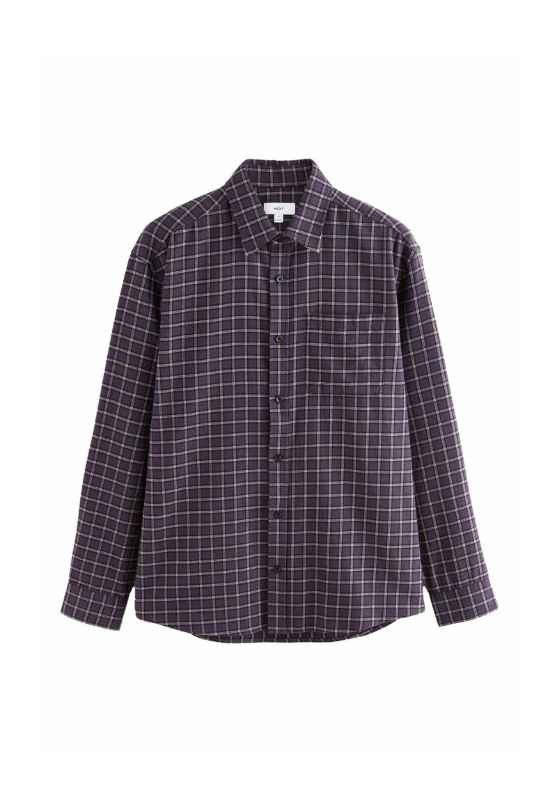 Herre langærmet skjorte i mørk lilla flannel med ternet mønster. Har knaplukning foran, krave og en enkelt brystlomme.