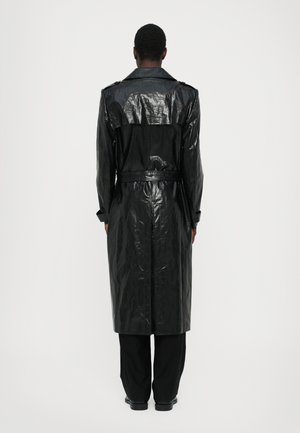 Rangering 7: MM6 Maison Margiela - Trenchcoat