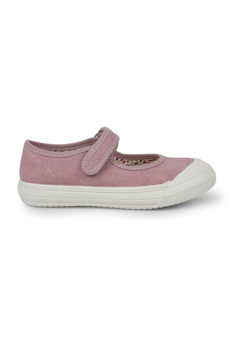 Pink canvas Mary Jane shoe with white rubber sole, round toe, and adjustable strap. Lined with a floral pattern. Soft texture, casual design.