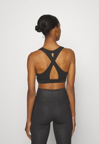 GAP STUDIO CROSS BACK - Športni modrček s srednjo podporo - moonless night