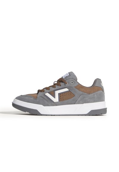 Vans UPLAND, Unisex