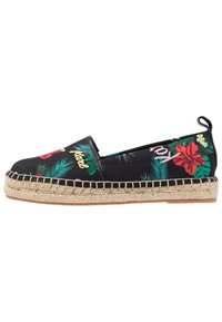 Zapato espadrille negro con patrones florales y de hojas de palma, con un lado elástico, punta redondeada y detalles de cuerda de yute a lo largo de la suela.