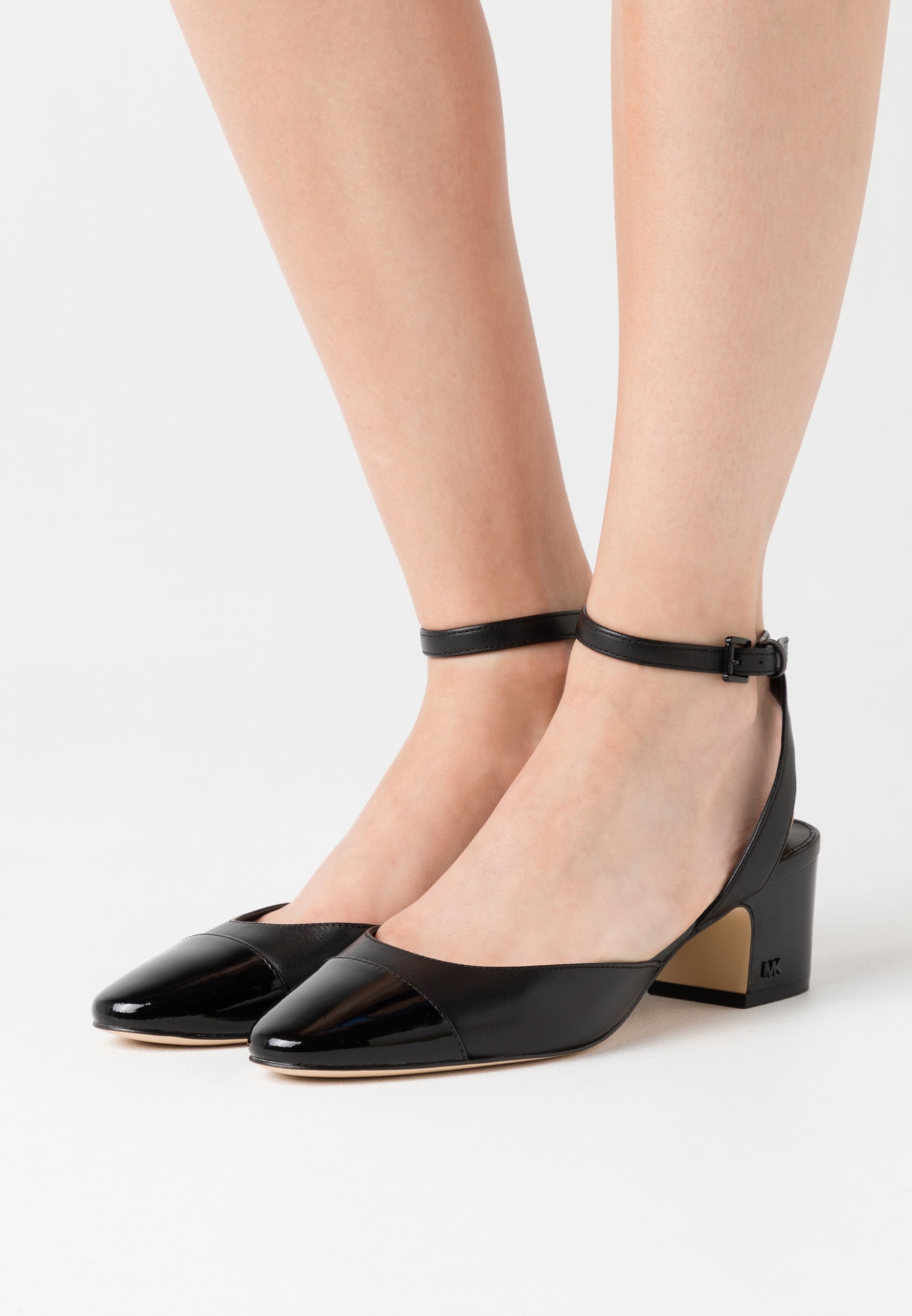 MICHAEL Michael Kors BRIE CLOSED TOE - Klassiske pumps - black MICHAEL Michael Kors BRIE CLOSED TOE - Klassiske pumps - black