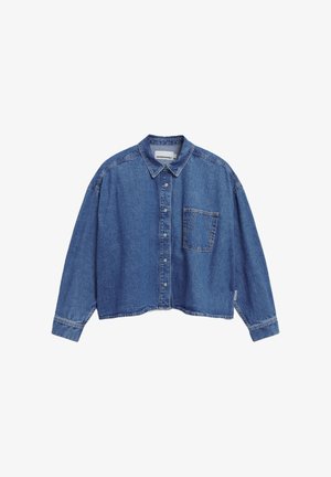 Gekürztes blaus Denimhemd mit spitzem Kragen, langen Ärmeln, vorderer Knopfleiste und einer aufgenähten Tasche. Enthält sichtbare Steppnähte.