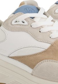 Travelin Trainers - sand blue