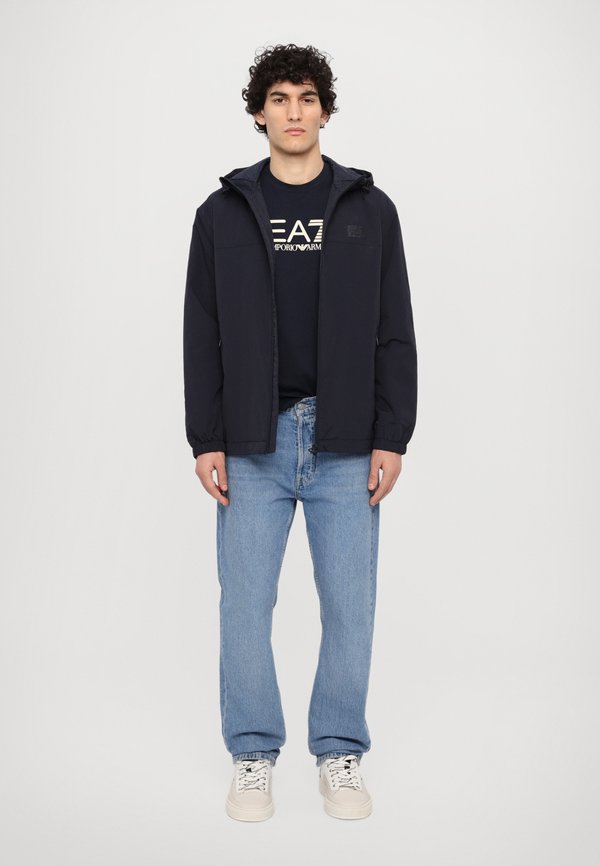 JACKET - Light jacket3