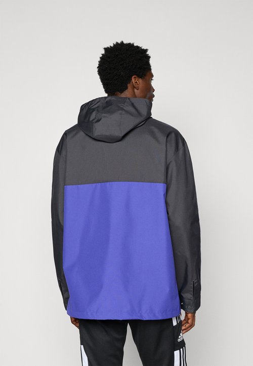 adidas Terrace Icons Parka Manchester United Utility Black — foto 3