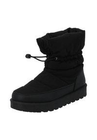 Stivale invernale imbottito nero con parte superiore cinte, suola in gomma e parte superiore morbida. Presenta materiali lisci e testurizzati, offrendo calore e comfort.