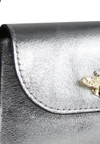 DrachenLeder Handtas - silberfarben