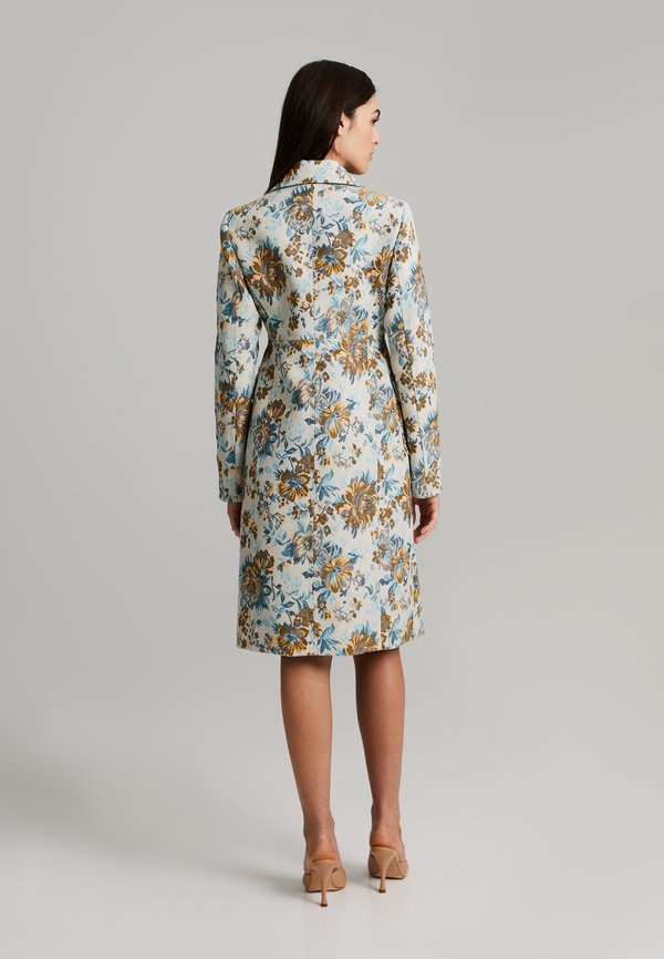 SOFI - Classic coat - blooming jacquard3