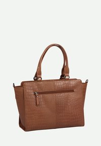 Brązowa torebka z ekoskóry w wzór krokodyla, z dwoma uchwytami, przednią kieszenią na zamek oraz prostokątnym, strukturalnym kształtem.