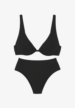 Zwart geribbeld bikini set met een triangulaire bralette met verstelbare straps en hoge taille onderkant. Glad textuur en minimalistisch ontwerp.