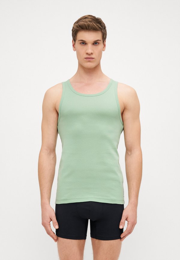 Undershirt - light cactus