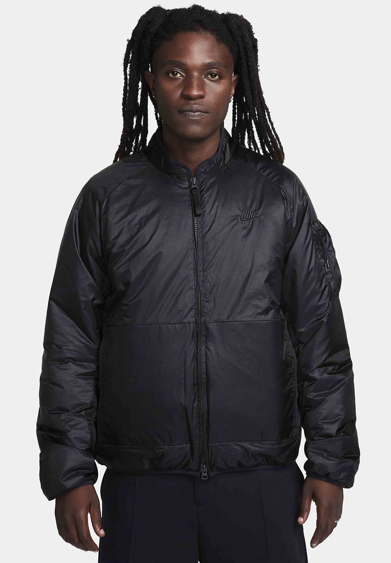 Nike Sportswear THERMAFIT LOOSE INSULATED TECH Winter jacket black
