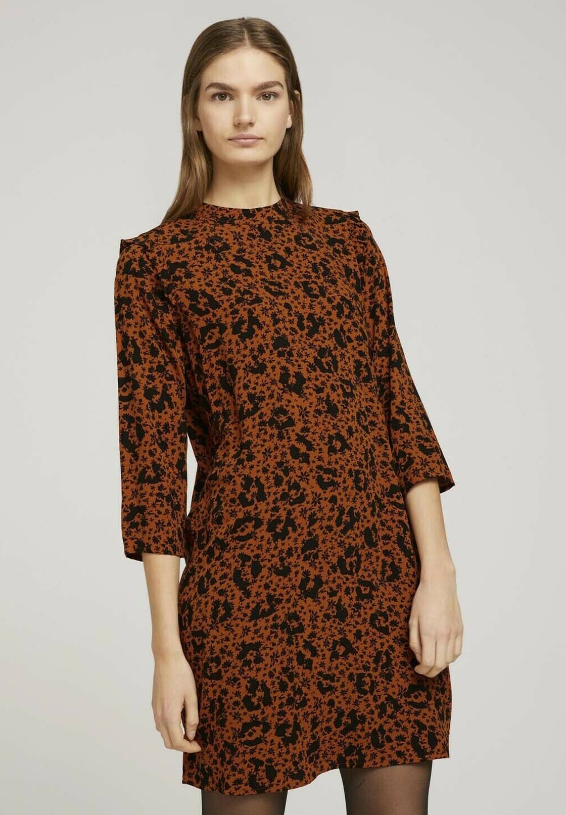 TOM TAILOR DENIM PRINTED MINI DRESS - Freizeitkleid - flower leo print/beige  - Zalando.ch