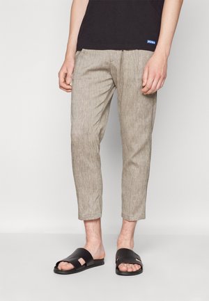 Pantalones - dark green