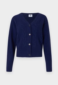 Ναυτικό μπλε πλεκτό ζακέτα με V-λαιμό, σχέδιο πλεξούδας, μακριά μανίκια, ριμπ μανσέτες και στρίφωμα, και τέσσερα κουμπιά μπροστά.