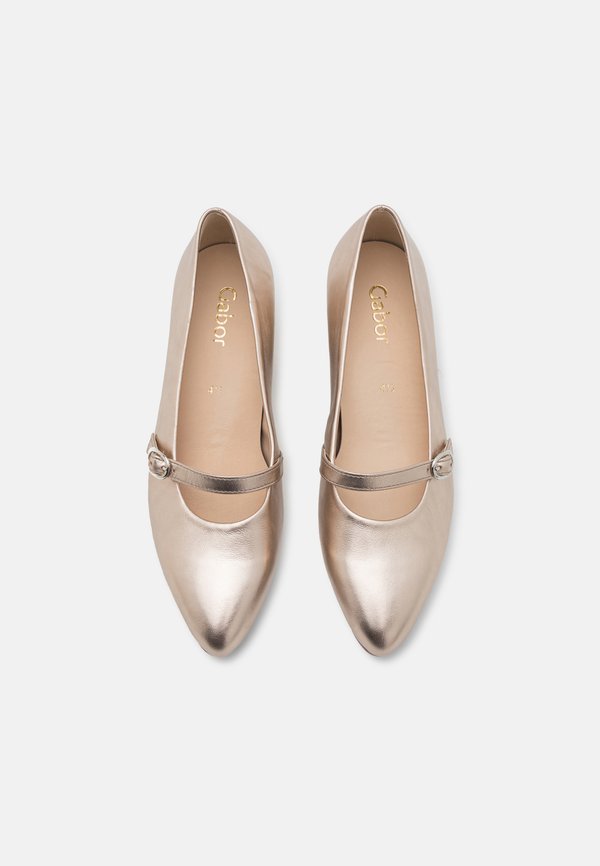 Classic heels - puder3