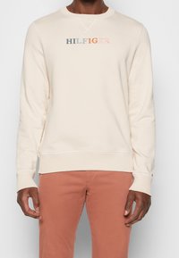 Tommy Hilfiger Sudadera - off-white