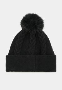 Beanie nero lavorato a maglia con un design a treccia testurizzato, rifinito con un morbido pom-pom nero sulla parte superiore e un orlo a risvolto. Materiale morbido.
