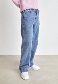 Tommy Jeans Vaqueros boyfriend - denim medium