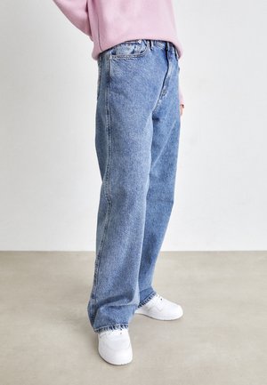 Tommy Jeans Vaqueros boyfriend - denim medium