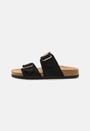 Slippers - black