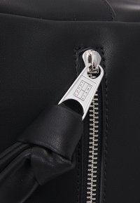 Tommy Jeans BOLD BACKPACK - Mochila - black