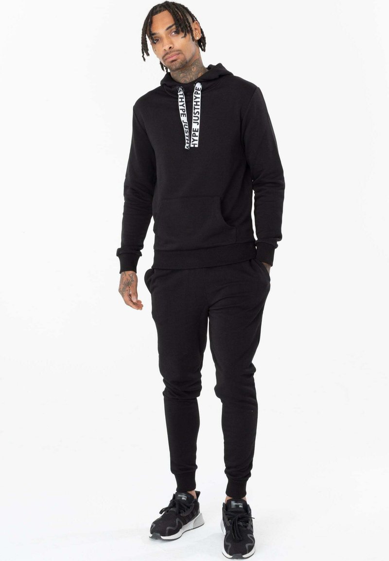 Hype DRAWSTRING Tracksuit bottoms black Zalando.ie