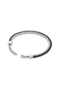 Bracciale intrecciato argento e nero con sezioni alternate in metallo lucido e strass. Presenta una chiusura a morsetto e un breve estensione a catena.
