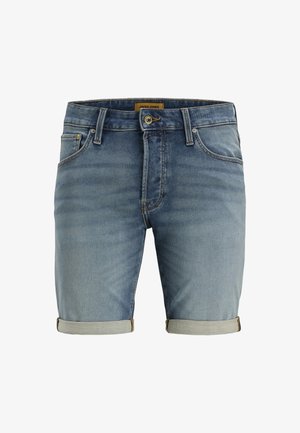 Short en denim bleu avec revers roulés, fermeture par boutons devant, passants pour ceinture, poches avant et poche monnaie.