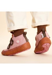 Affenzahn KNIT HAPPY - Zapatos de bebé - pink