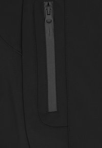 Thumbnail Image 3