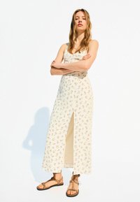 Bershka - PRINTED-MIDI - Maxi dress - white Thumbnail Image 1