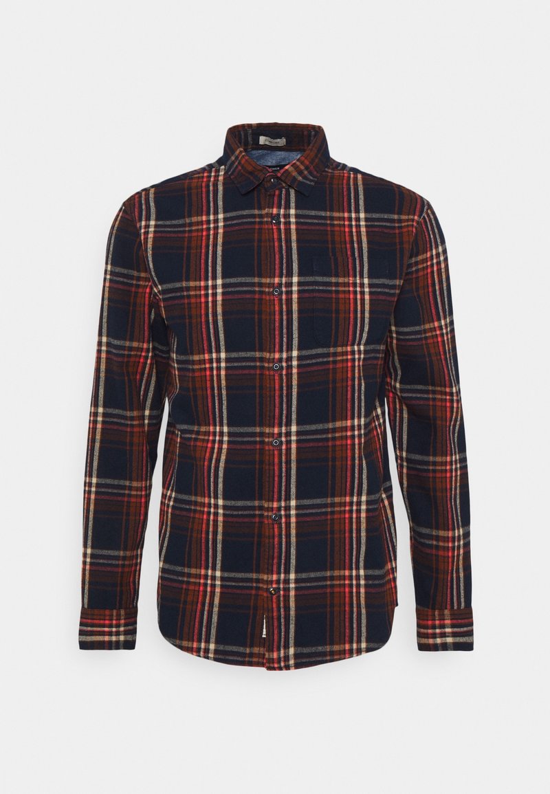 Koszula z flaneli w kratę z długimi rękawami, z granatowym tłem oraz wzorem w kratę w kolorach czerwonym, pomarańczowym i kremowym, z kołnierzykiem i zapinana na guziki z przodu.