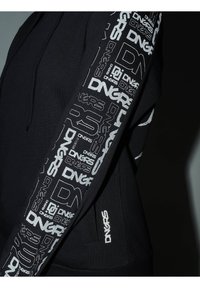 Dangerous DNGRS INVADER - Felpa con cappuccio - black