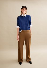 ARMEDANGELS HIMAARI - Stoffhose - dried moss