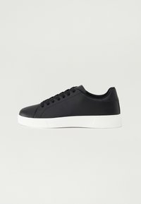 Unausgewählt, black