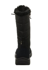 Černá voděodolná bota s prošívaným svrškem, límcem z umělé kožešiny, bočním zipem a texturovanou podešví pro zvýšenou přilnavost a pohodlí.