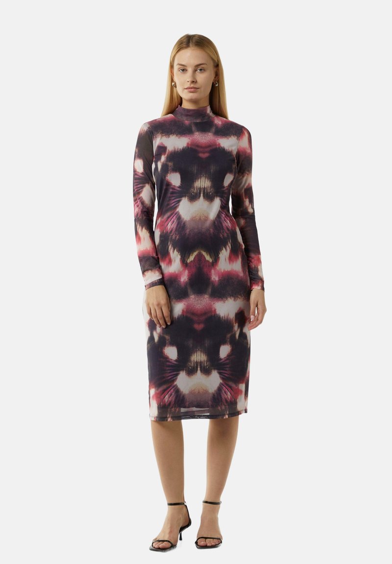 Langärmeliges Kleid mit einem dunklen Blumenmuster in verschiedenen Rosa- und Cremetönen. Figurbetontes Design mit hohem Hals und Midi-Länge.