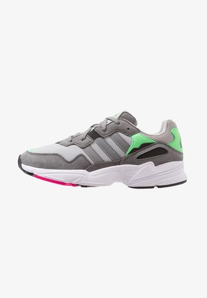 adidas Originals YUNG-96 biały