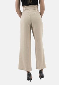 BSB Pantalones - beige