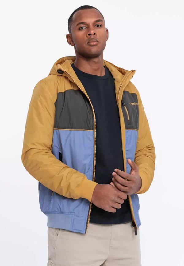 WITH HOOD - Outdoorjacke