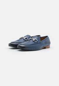 Melvin & Hamilton CLIVE 1 - Pantofi slip-on eleganți - marine/tan/navy