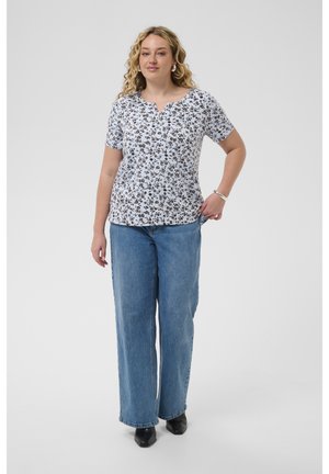 Kaffe Curve - T-shirt z nadrukiem