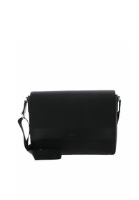 Sac messager noir en matériau texturé, doté d'un rabat de fermeture, d'une bandoulière ajustable et d'un détail logo sur le devant.
