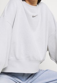 Nike Sportswear Sweatshirt - grey